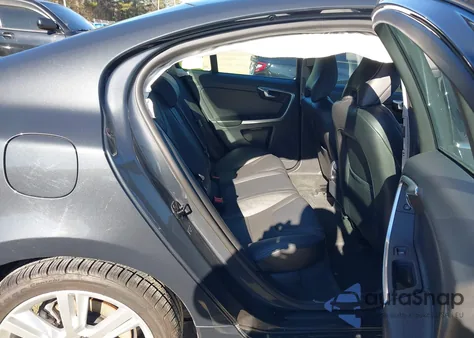 2012 Volvo S60 T5 from USA, damaged, VIN YV1622FS5C2031241